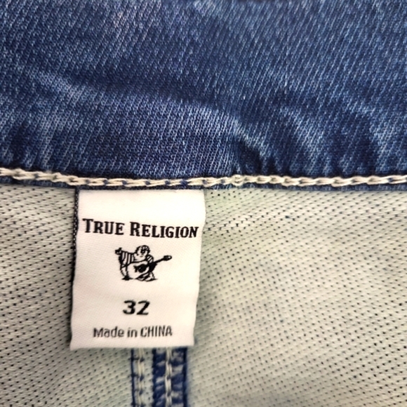 - NEW True Religion Men's Stylish Relaxed Skinny Denim Jeans - Picture 7 of 14